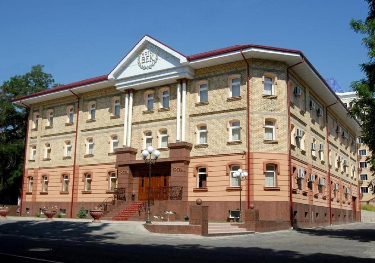 Hotel Bek Tashkent Exterior foto