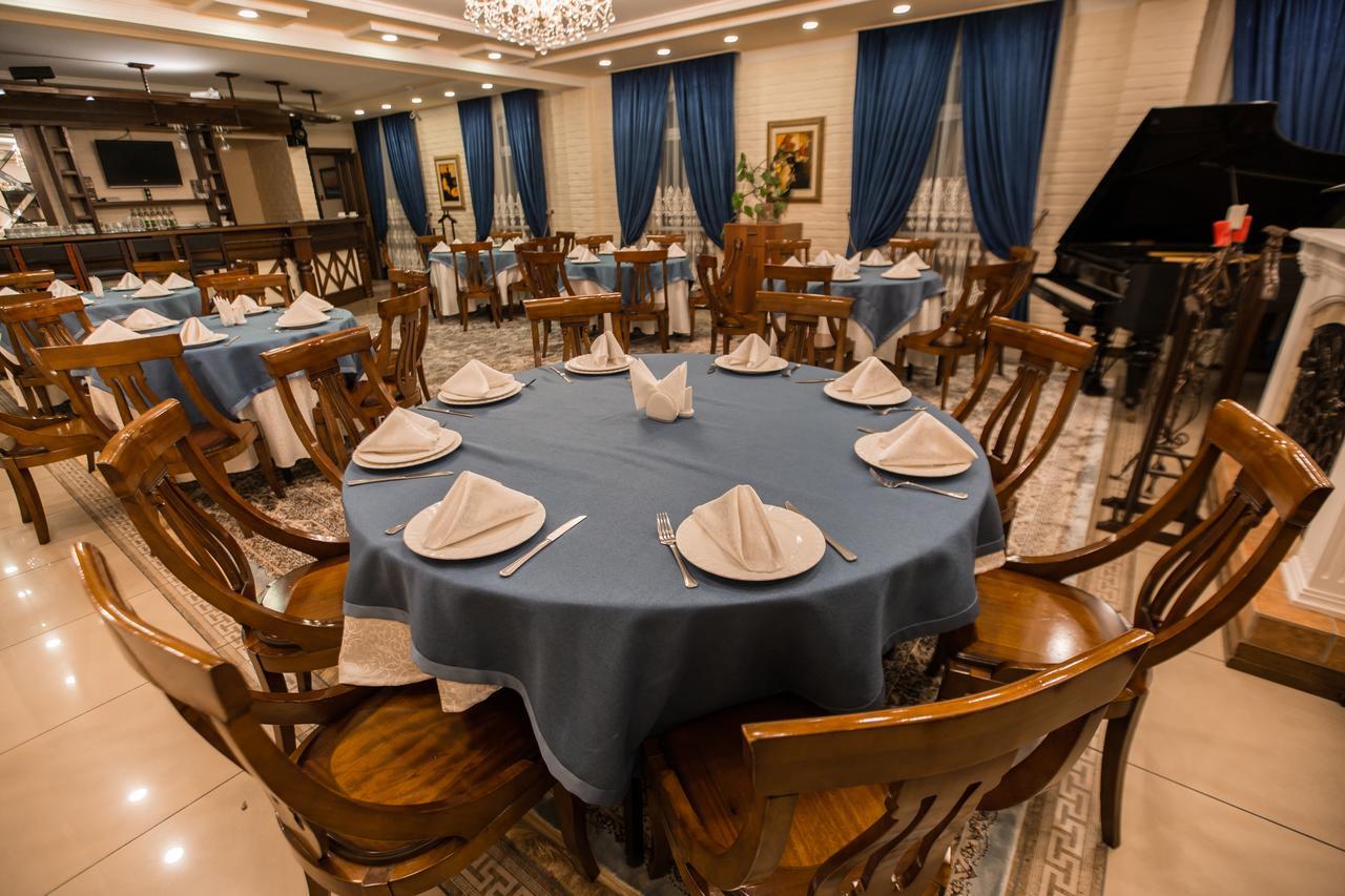 Hotel Bek Tashkent Exterior foto